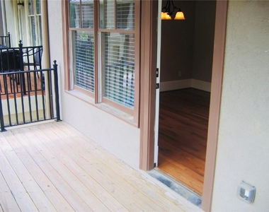 384 16th Street Nw - Photo Thumbnail 41