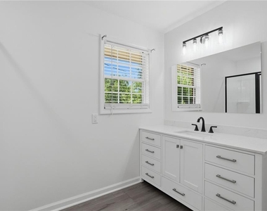 128 Mcneal Road - Photo Thumbnail 14