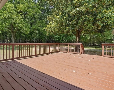 128 Mcneal Road - Photo Thumbnail 27