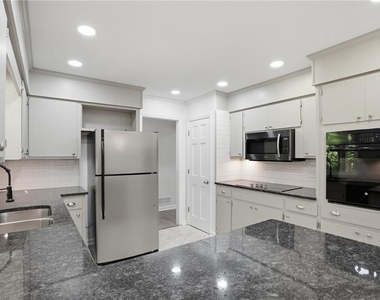 128 Mcneal Road - Photo Thumbnail 7