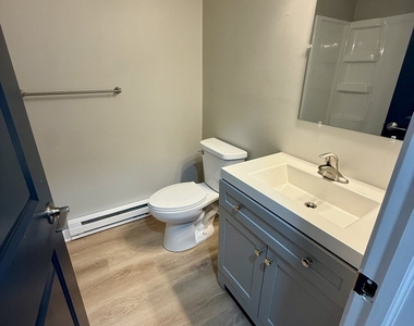 405 E Reed Street - Photo Thumbnail 6
