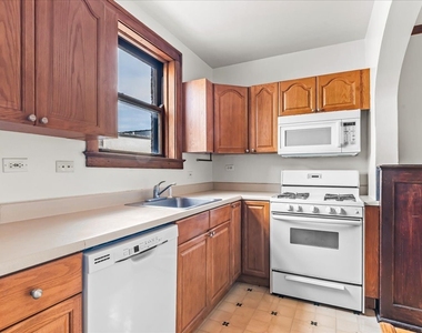 909 Green Bay Road - Photo Thumbnail 6