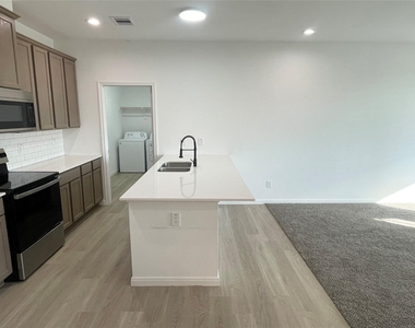 2400 Nile Valley Road - Photo Thumbnail 11