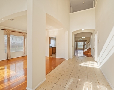 11134 Maynard Place - Photo Thumbnail 3