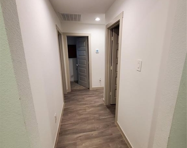6910 Dell Vista Dr Drive - Photo Thumbnail 19