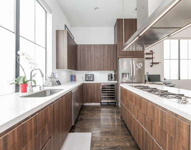608 Middle Street - Photo Thumbnail 1