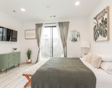 608 Middle Street - Photo Thumbnail 25