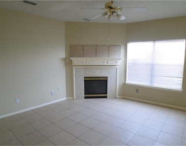 2826 Orchid Tree Lane - Photo Thumbnail 7