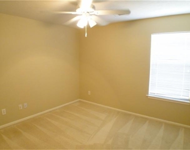 2826 Orchid Tree Lane - Photo Thumbnail 15
