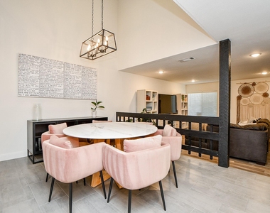 2940 Windchase Boulevard - Photo Thumbnail 6