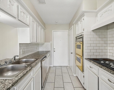 25114 Spring Ridge Drive - Photo Thumbnail 10