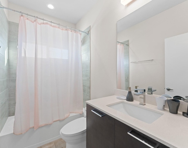4904 Noble Street - Photo Thumbnail 19