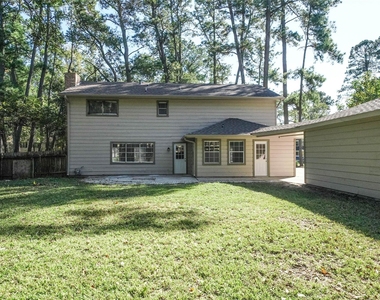 7818 Beaufort Drive - Photo Thumbnail 8