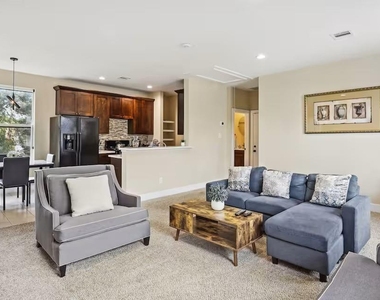 3803 Charleston Street - Photo Thumbnail 2