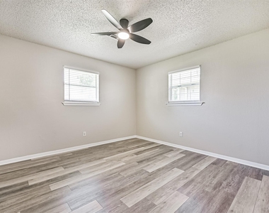 610 County Road 157 - Photo Thumbnail 18