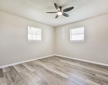 610 County Road 157 - Photo Thumbnail 14