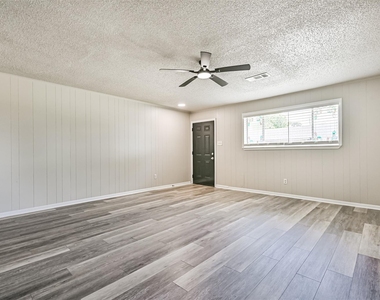 610 County Road 157 - Photo Thumbnail 6