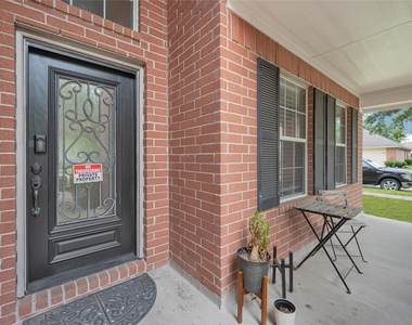 4102 Caneshaw Drive - Photo Thumbnail 2