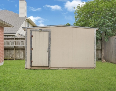 4102 Caneshaw Drive - Photo Thumbnail 28