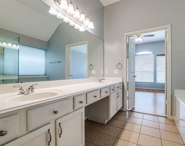 9331 Rodgers Road - Photo Thumbnail 19