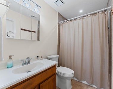 12755 Mill Ridge Drive - Photo Thumbnail 11