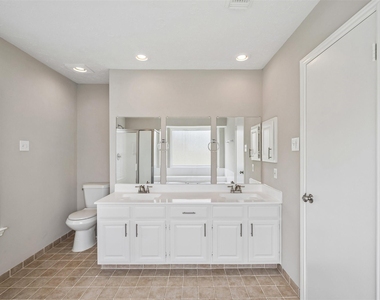 2414 Chelston Court - Photo Thumbnail 9