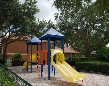 1130 Reserve Way - Photo Thumbnail 13