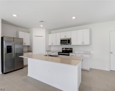 4086 San Felice Lane - Photo Thumbnail 8