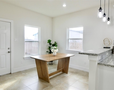 1189 County Road 5100 - Photo Thumbnail 12