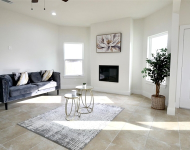 1189 County Road 5100 - Photo Thumbnail 15