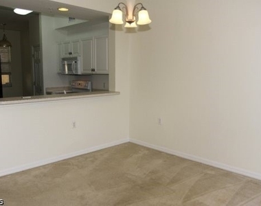 14571 Legends Boulevard N - Photo Thumbnail 8