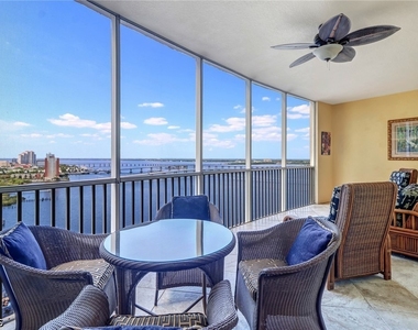 2745 1st Street - Photo Thumbnail 4
