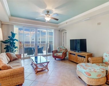 2745 1st Street - Photo Thumbnail 5