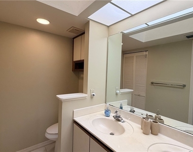 14977 Rivers Edge Court - Photo Thumbnail 24