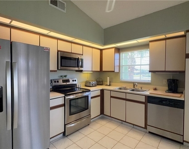 14977 Rivers Edge Court - Photo Thumbnail 27