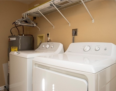 6142 Whiskey Creek Drive - Photo Thumbnail 14