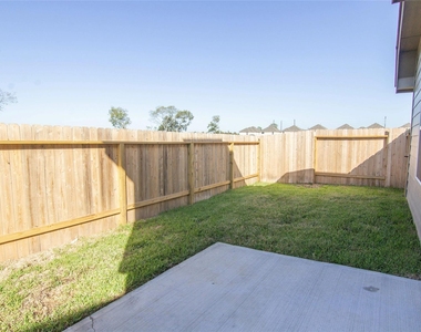 5511 Tobins Gully Drive - Photo Thumbnail 1