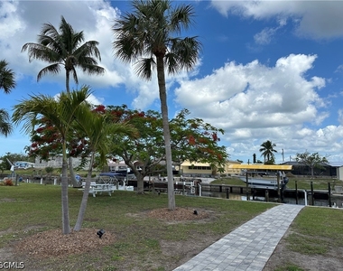 7150 Cobiac Drive - Photo Thumbnail 6