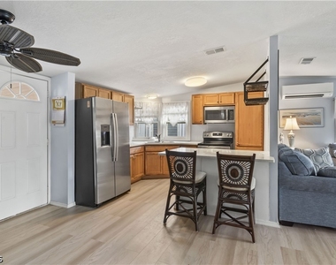 7150 Cobiac Drive - Photo Thumbnail 15
