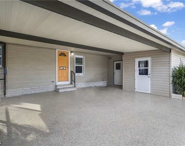 7150 Cobiac Drive - Photo Thumbnail 12