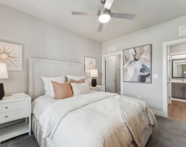 10800 Colonial Gateway Drive - Photo Thumbnail 41