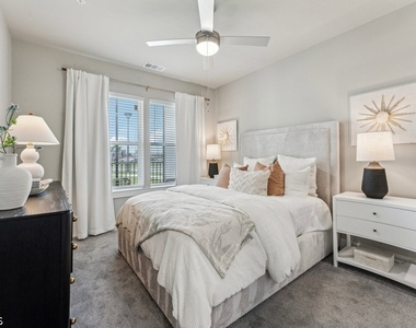 10800 Colonial Gateway Drive - Photo Thumbnail 40