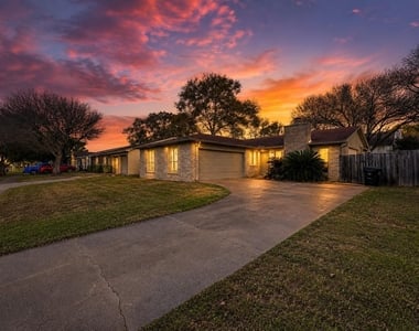 22810 Leedstown Lane - Photo Thumbnail 1