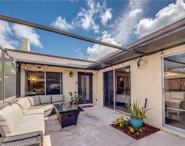 6337 Royal Woods Drive - Photo Thumbnail 24