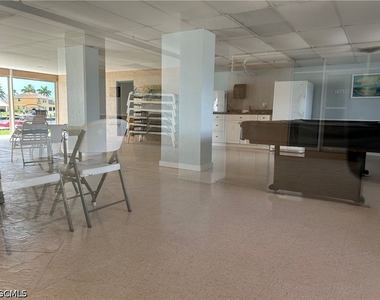4260 Se 20th Place - Photo Thumbnail 16