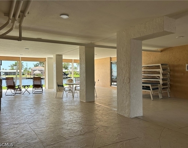 4260 Se 20th Place - Photo Thumbnail 15