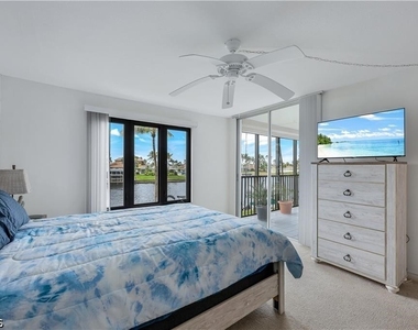 4260 Se 20th Place - Photo Thumbnail 7