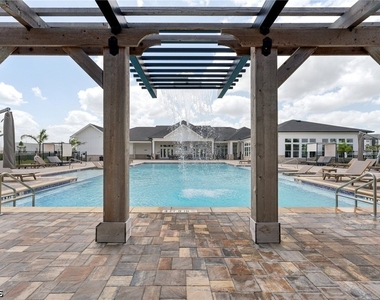 10800 Colonial Gateway Drive - Photo Thumbnail 18