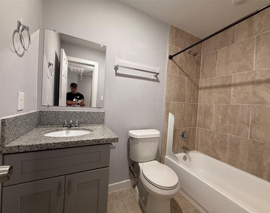 6610 Haight Street - Photo Thumbnail 12