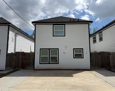 6610 Haight Street - Photo Thumbnail 16
